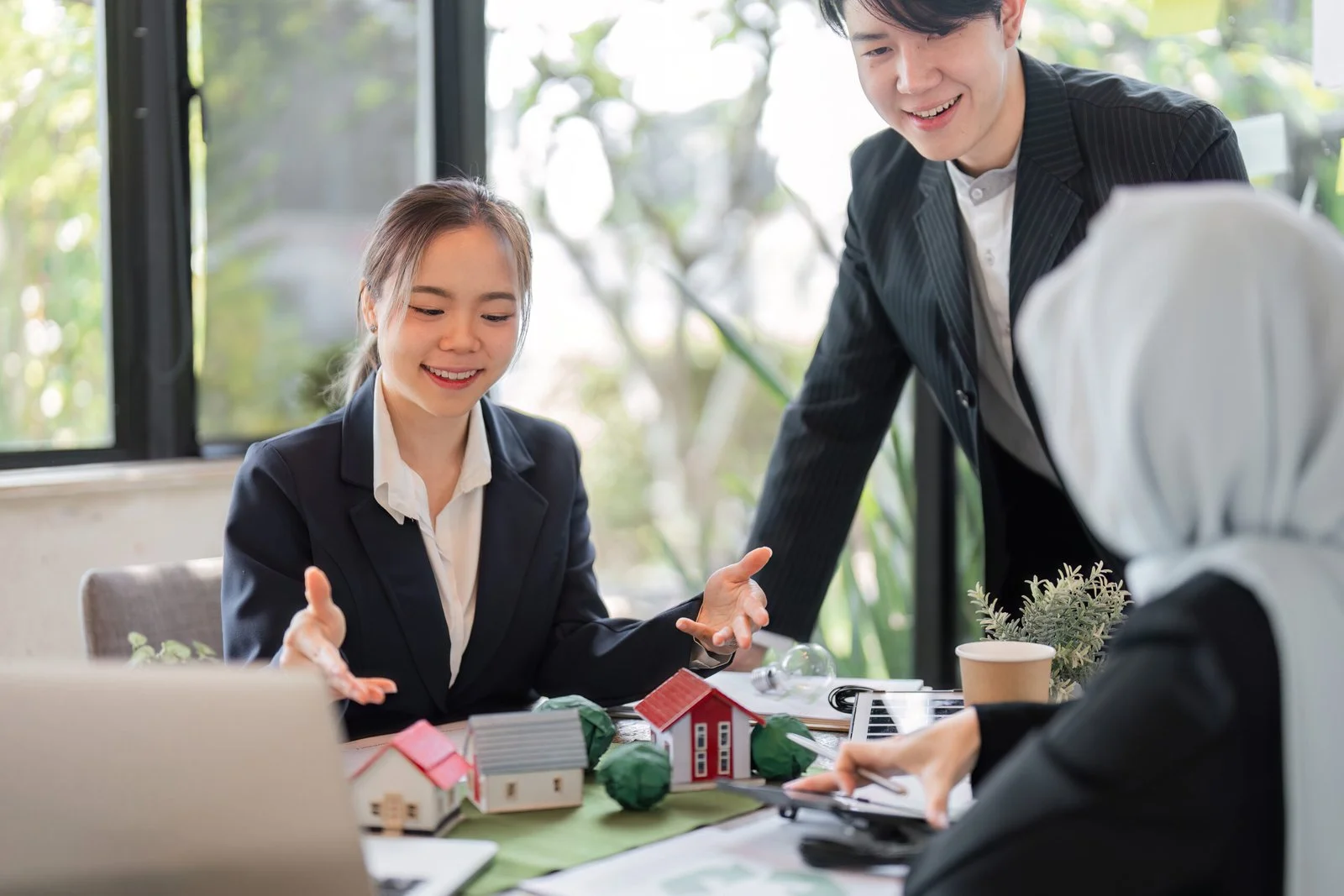 Inversión Extranjera — Lorenna Real Estate